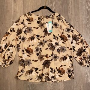 Floral West Kei brand new blouse